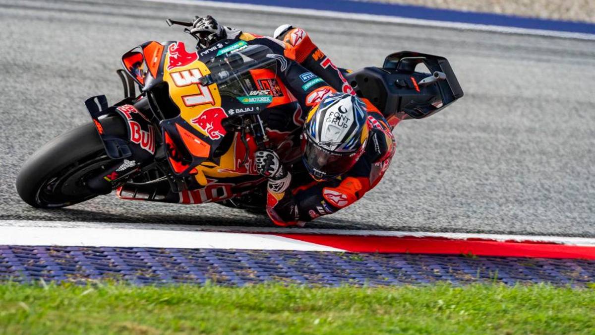 MotoGp, prima vittoria in carriera di Acosta con Bezzecchi sempre terzo