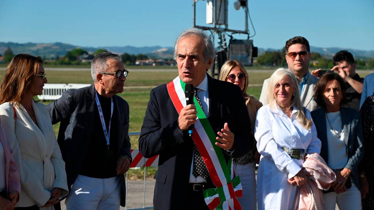 Forlì, i 90 anni dell’aeroporto “Ridolfi” VIDEO E FOTOGALLERY