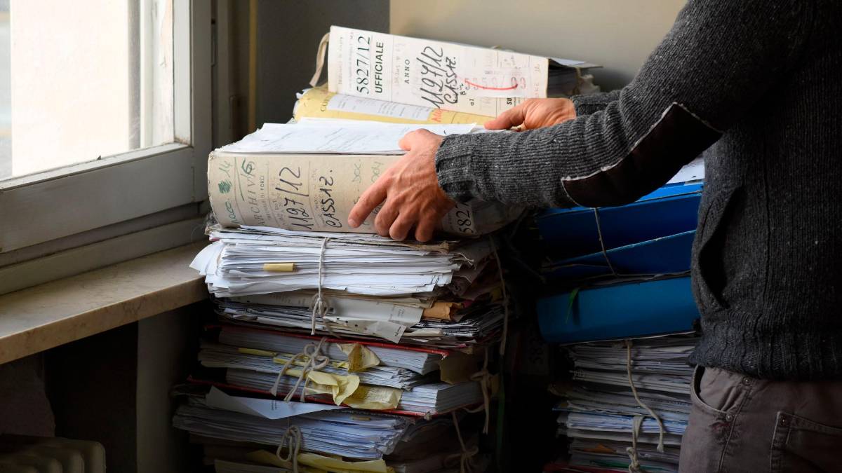 Cesena, falso diploma per lavorare a scuola: condannato dalla Corte dei Conti