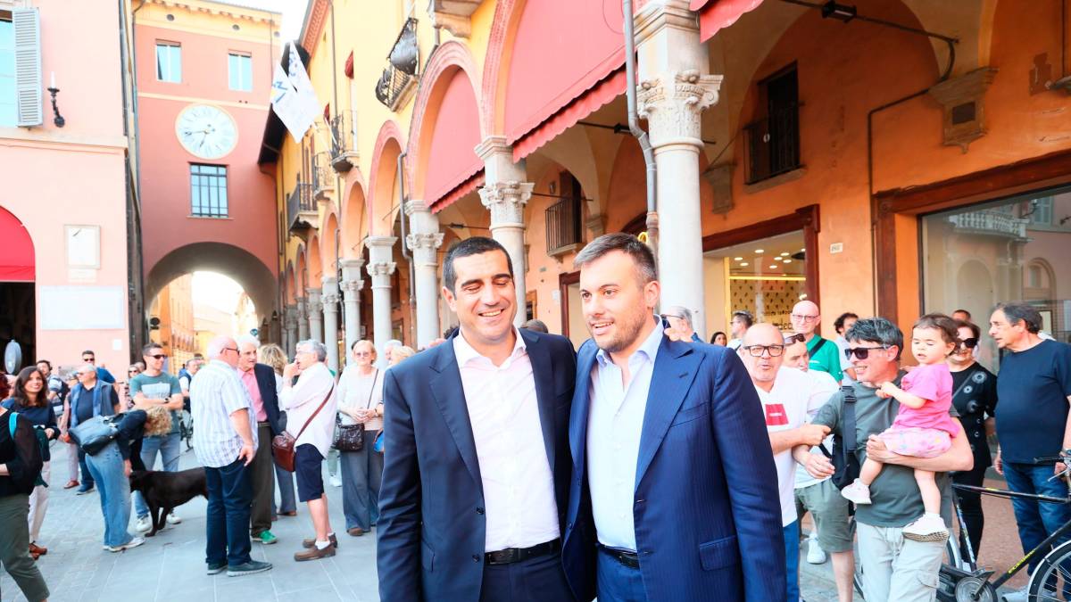 Il presidente della Regione Michele De Pascale e il sindaco Marco Panieri (foto Mauro Monti Mmph)