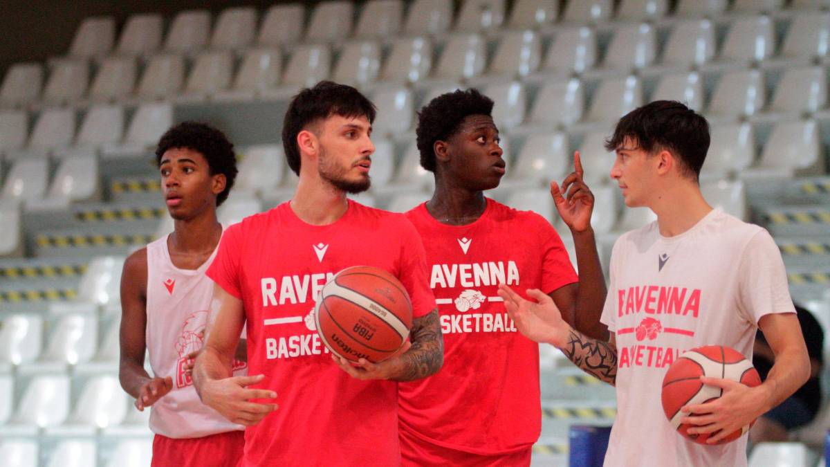 L’OraSì si è rimessa al lavoro / GALLERY