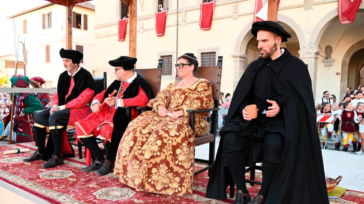 Terra del Sole, il Borgo Romano vince il palio di Santa Reparata FOTOGALLERY
