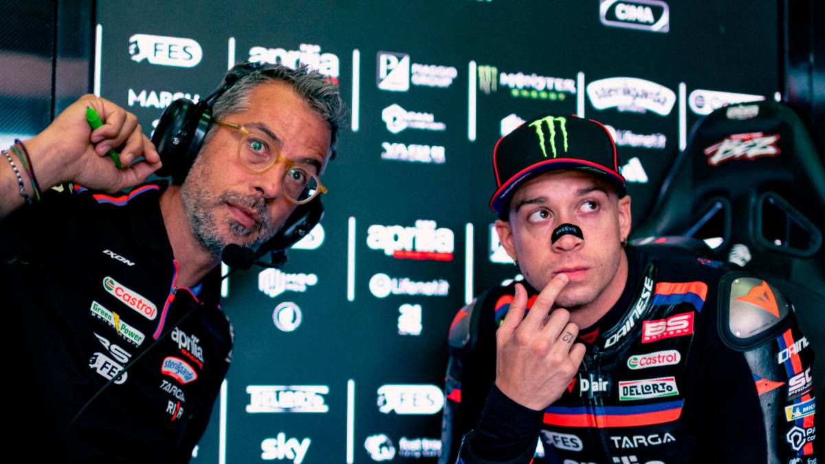 Marco Bezzecchi (a destra) con il capotecnico Francesco Venturato