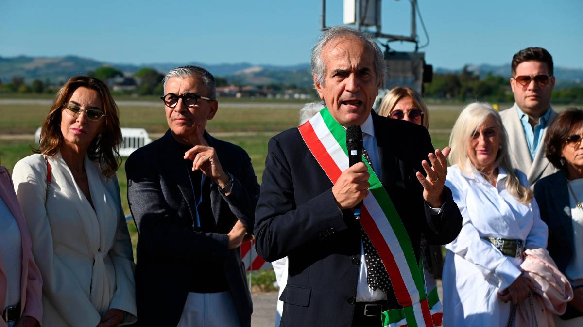 Forlì, i 90 anni dell’aeroporto “Ridolfi” VIDEO E FOTOGALLERY