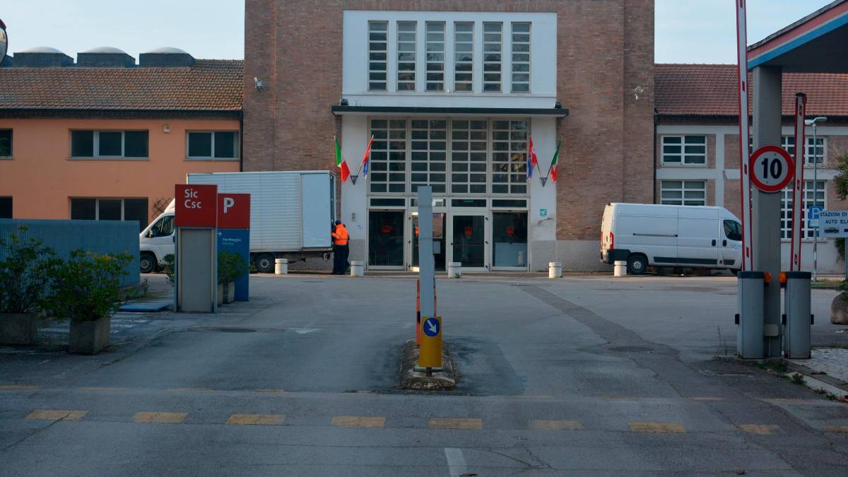 La storica sede della Cmc a Ravenna