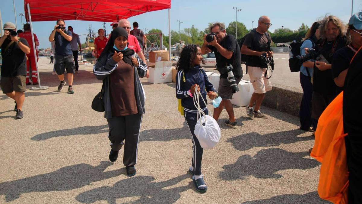 Ravenna, è arrivata la 28esima nave di migranti. In tre anni e mezzo sbarcati in 2.500 GALLERY