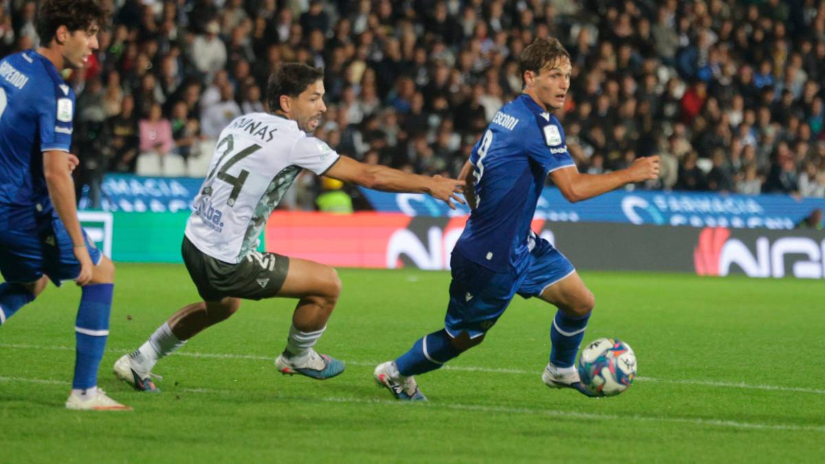 Matteo Francesconi contro Dimitrios Sounas (foto Gianmaria Zanotti)