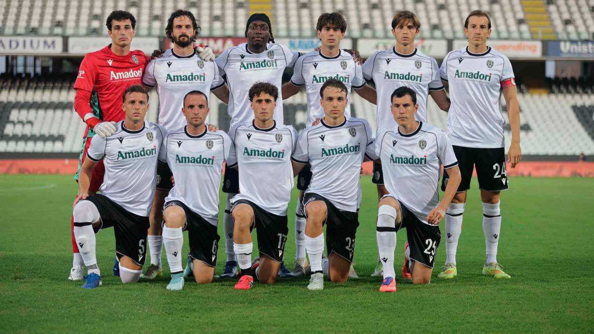 La formazione iniziale del Cesena contro la Forsempronese (Zanotti)