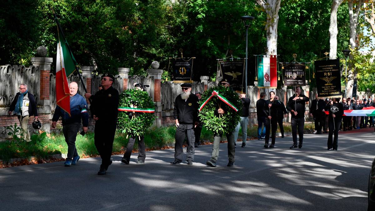 Predappio, circa 800 persone all’anniversario della Marcia su Roma FOTOGALLERY