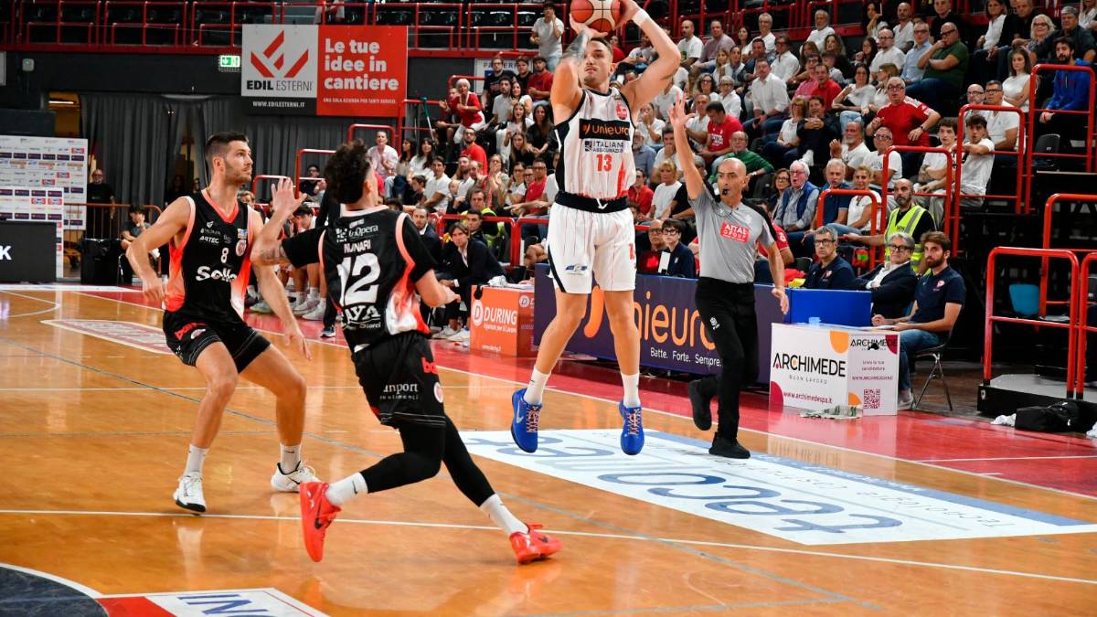 Toni Perkovic autore di un debutto perfetto sabato scorso contro Cento foto fabio blaco