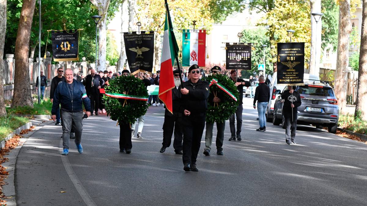 Predappio, circa 800 persone all’anniversario della Marcia su Roma FOTOGALLERY