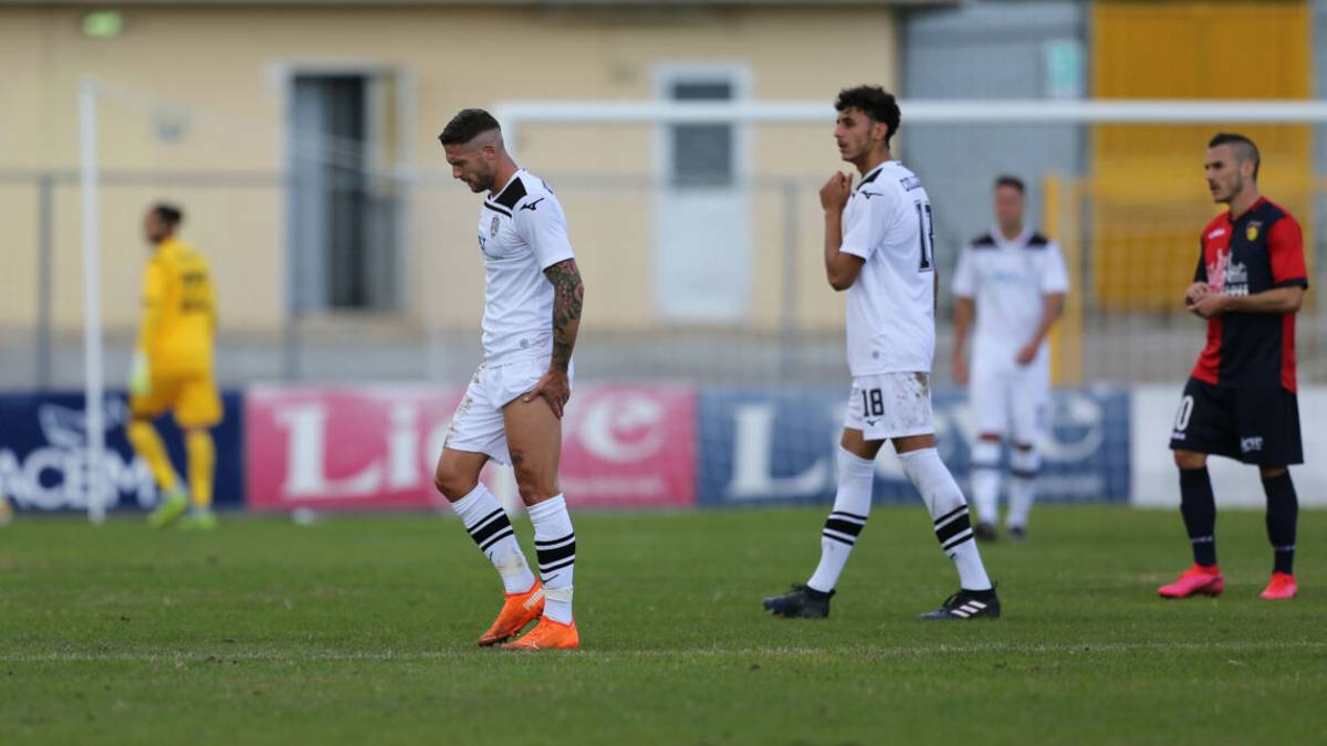 Calcio C, ricaduta per Caturano: fermo fino a febbraio