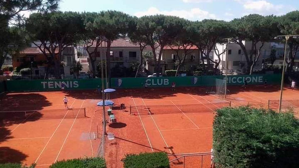 Tennis, al Tc Riccione due tornei in partenza