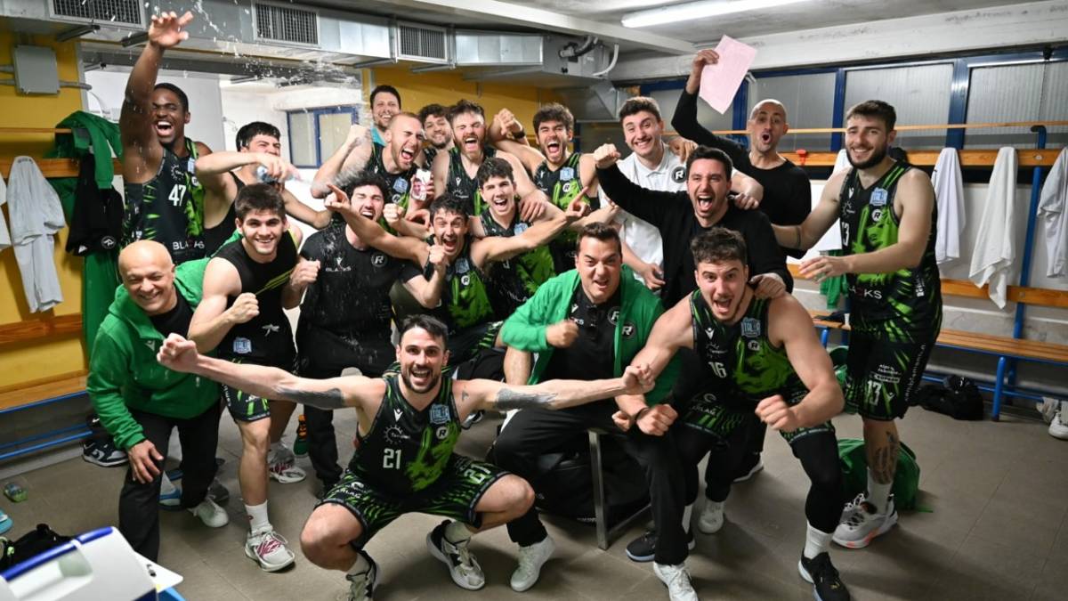 Basket B play-off, Blacks travolgenti a Ruvo: 3-0 e finale in tasca (59-79)