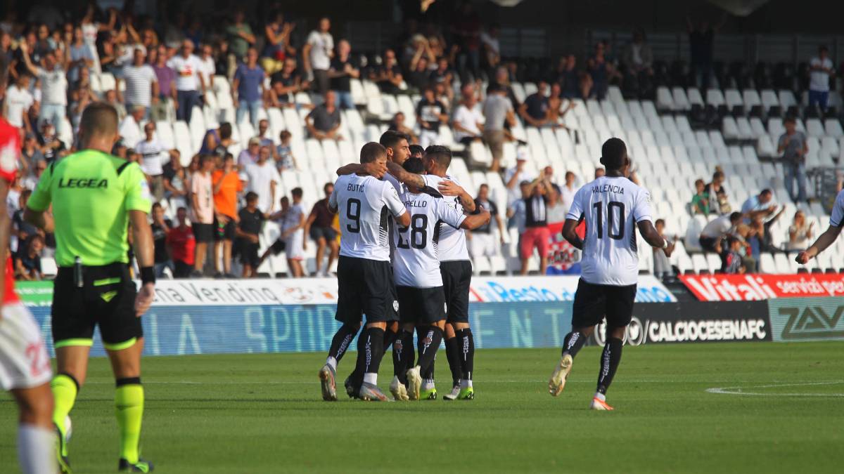 Calcio Serie C, spettacolo Cesena: 3-2 alla Triestina