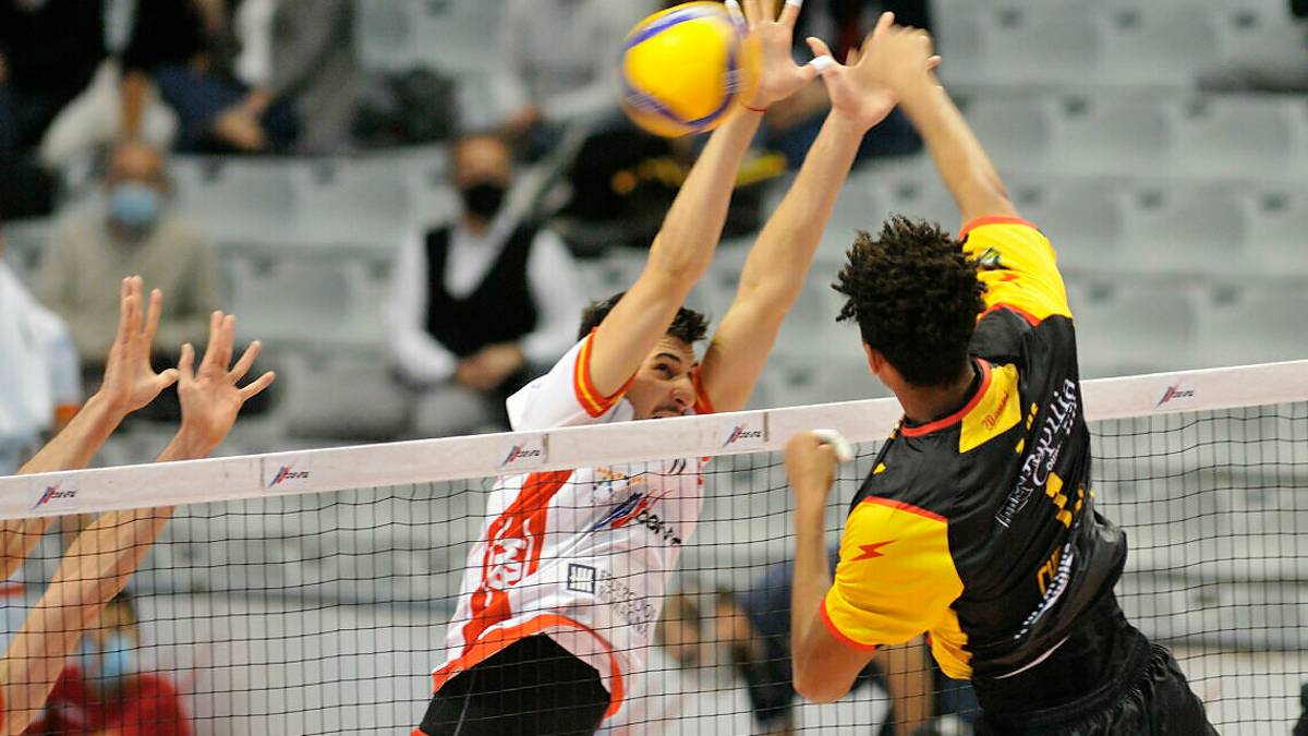 Volley Superlega, la Consar torna al Carisport per sfidare Vibo