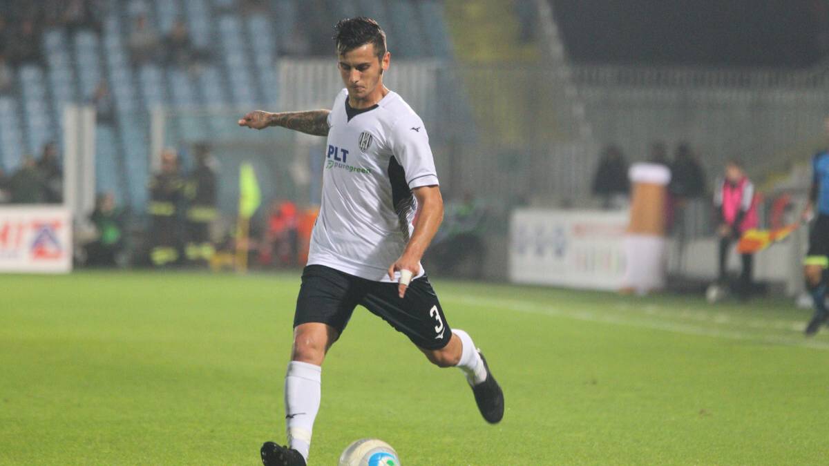 Cesena alla deriva a Trieste, ora Modesto rischia (4-1)