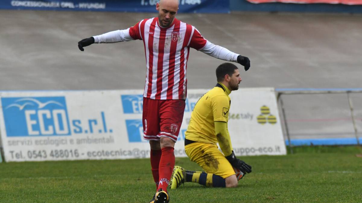 Calcio D, pareggio amaro per il Forlì con il Real Forte Querceta