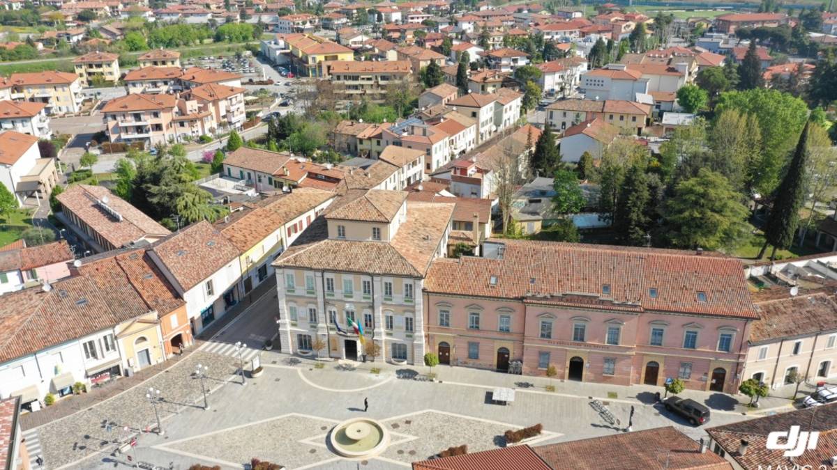 San Mauro Pascoli, approvato bilancio consuntivo 2021: conti in salute