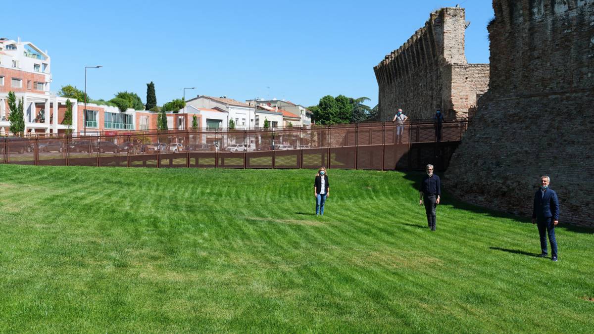 Rimini, caro energia: Castel Sismondo spegne le luci
