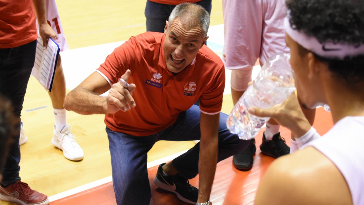 Supercoppa, l'Unieuro Forlì vince il derby con la Naturelle