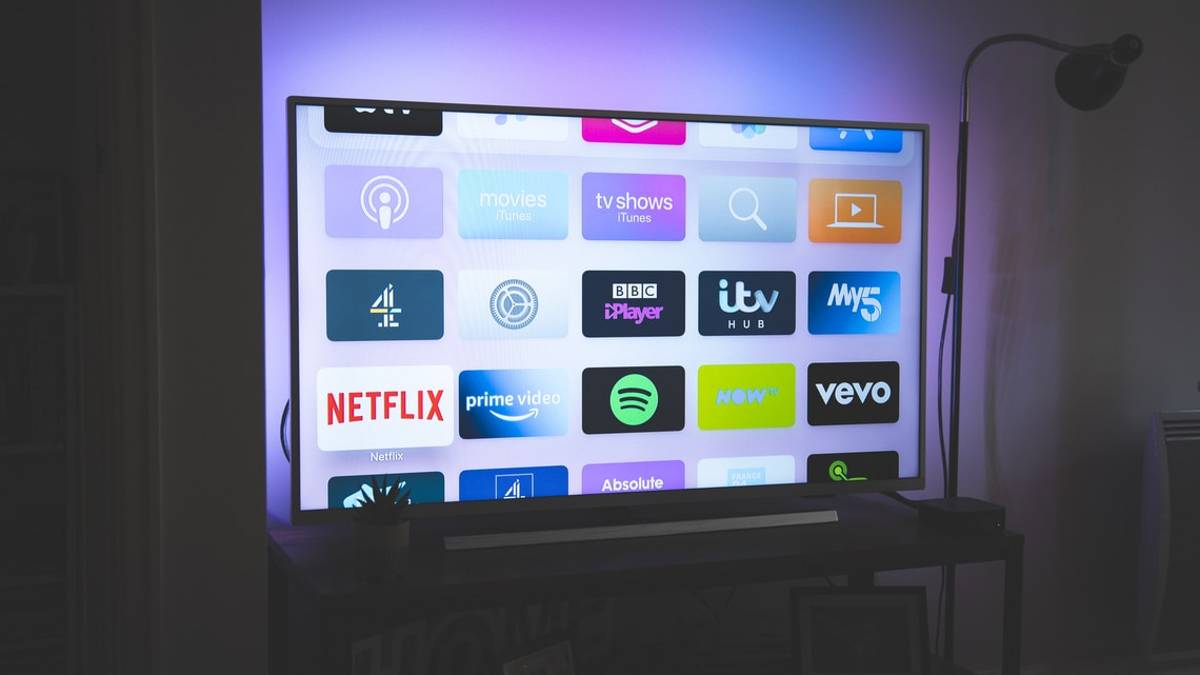 Televisore: quali sono i migliori e come scegliere il modello ideale