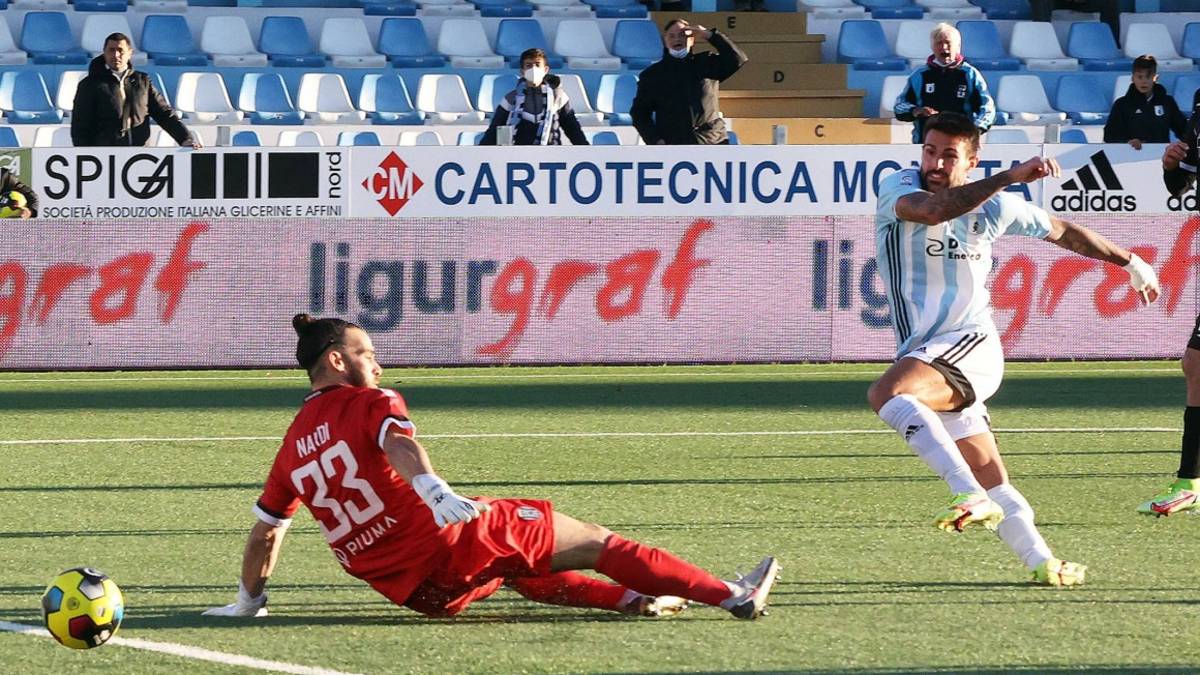 Calcio C, Cesena: Lescano e Negro idee last minute al mercato