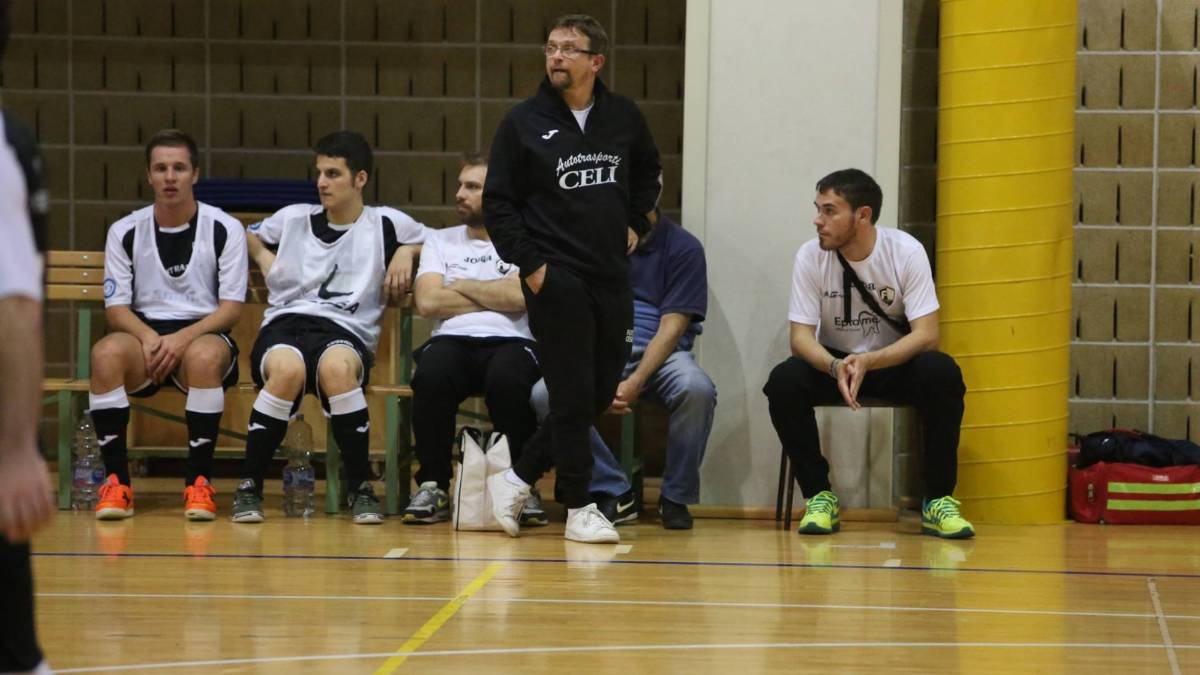Calcio a 5 B, la Futsal saluta il tecnico Mascarucci
