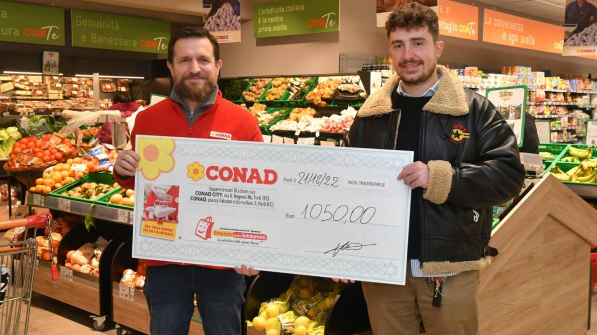Forlì, da Conad 1.050 euro di spesa sospesa per la Caritas