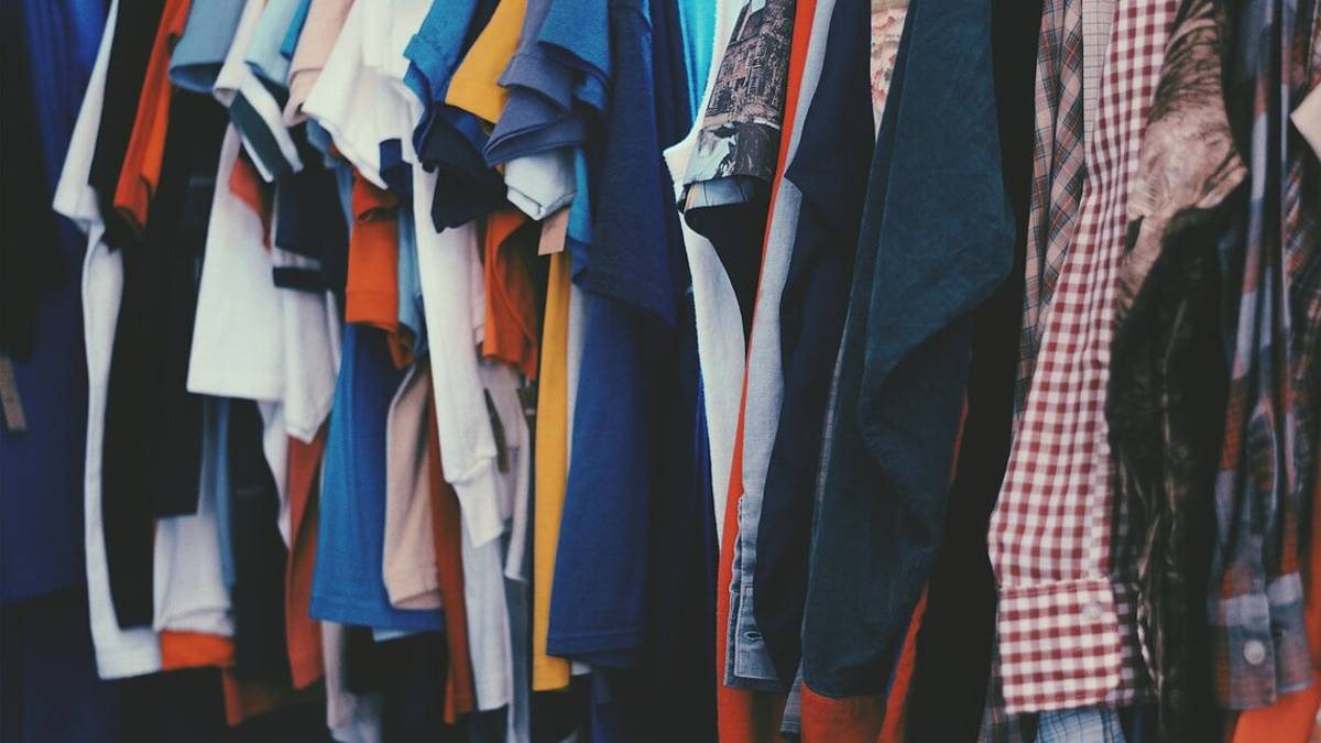 Rubava i vestiti nel negozio dove lavorava: denunciata commessa dell'Iper Rubicone