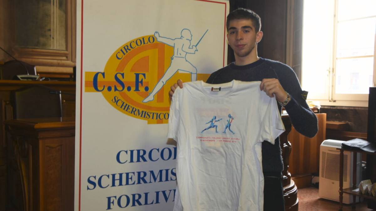 Scherma, i forlivesi Remondini e Cortini al collegiale di spada