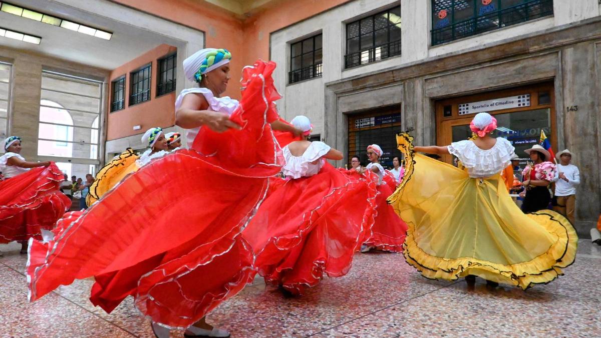 Imola, la città si colora con il Festival del folclore tutti gli spettacoli GALLERY