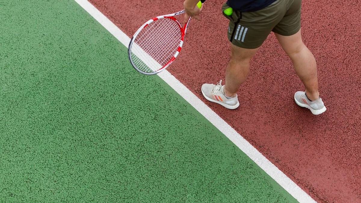 Tennis, Lucignano e Matteucci avanzano a Cervia
