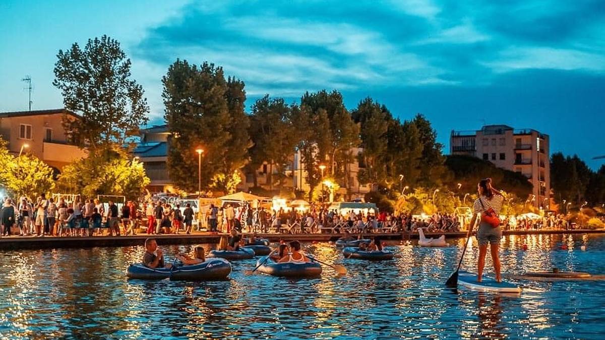 Cesenatico: alla Vena eventi per bambini, vino, cinema su pedalò, dj