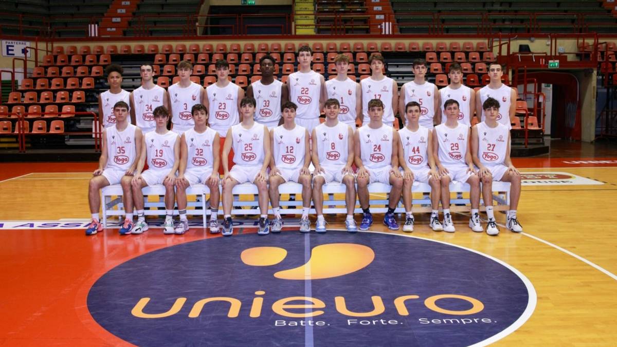 Basket Under 17 Eccellenza, One Team Forlì batte la Virtus allo scadere e conquista i quarti di finale