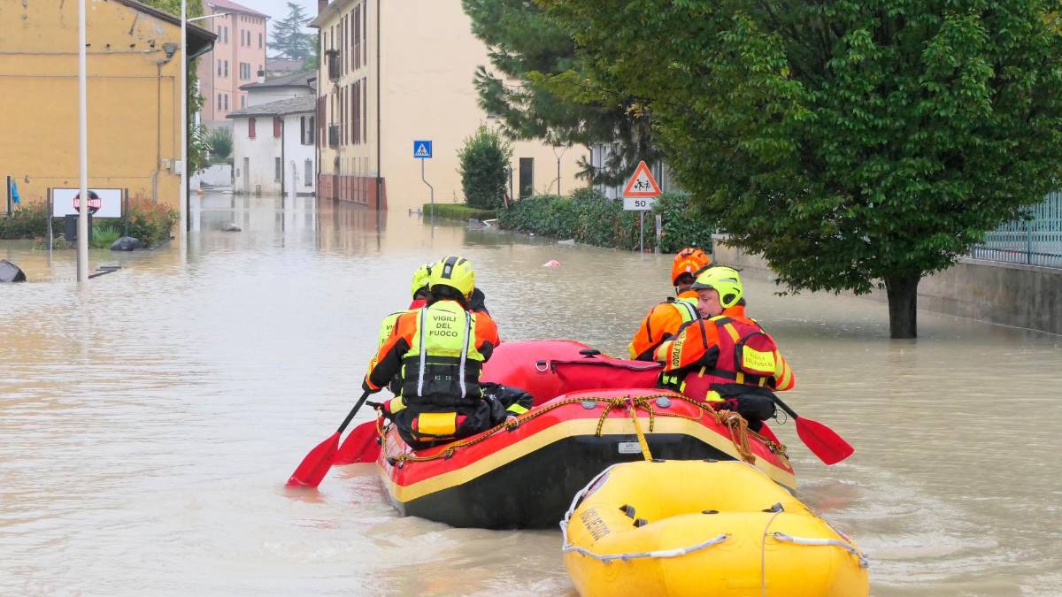 Maltempo in Romagna, a Faenza tre alluvioni in meno di 16 mesi, il quartiere Borgo in ginocchio VIDEO GALLERY