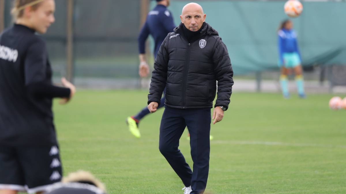Calcio B donne, Il Cesena e il tecnico Ardito si separano
