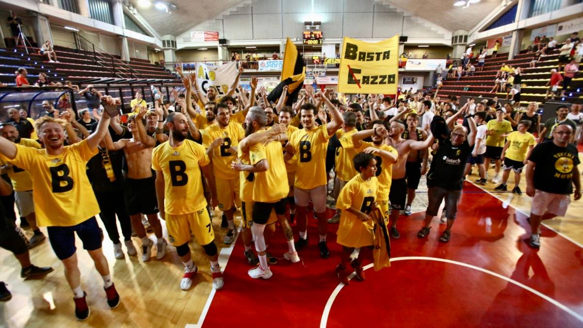 A Imola torna il derby di basket in B e il merito è tutto della Virtus Spes Vis - Gallery