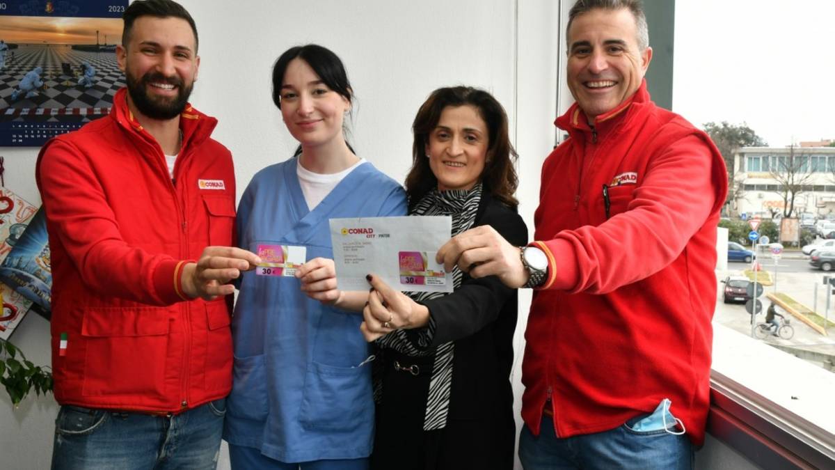 Rimini, il Conad City Pintor regala la spesa a 2.700 lavoratori della sanità