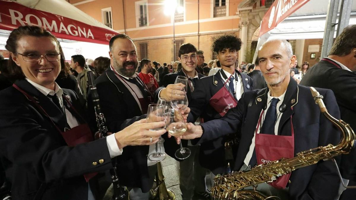 Ravenna, Giovinbacco in Piazza: il programmna