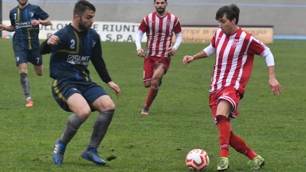 Calcio D, Mattia Gasperoni torna a Forlì