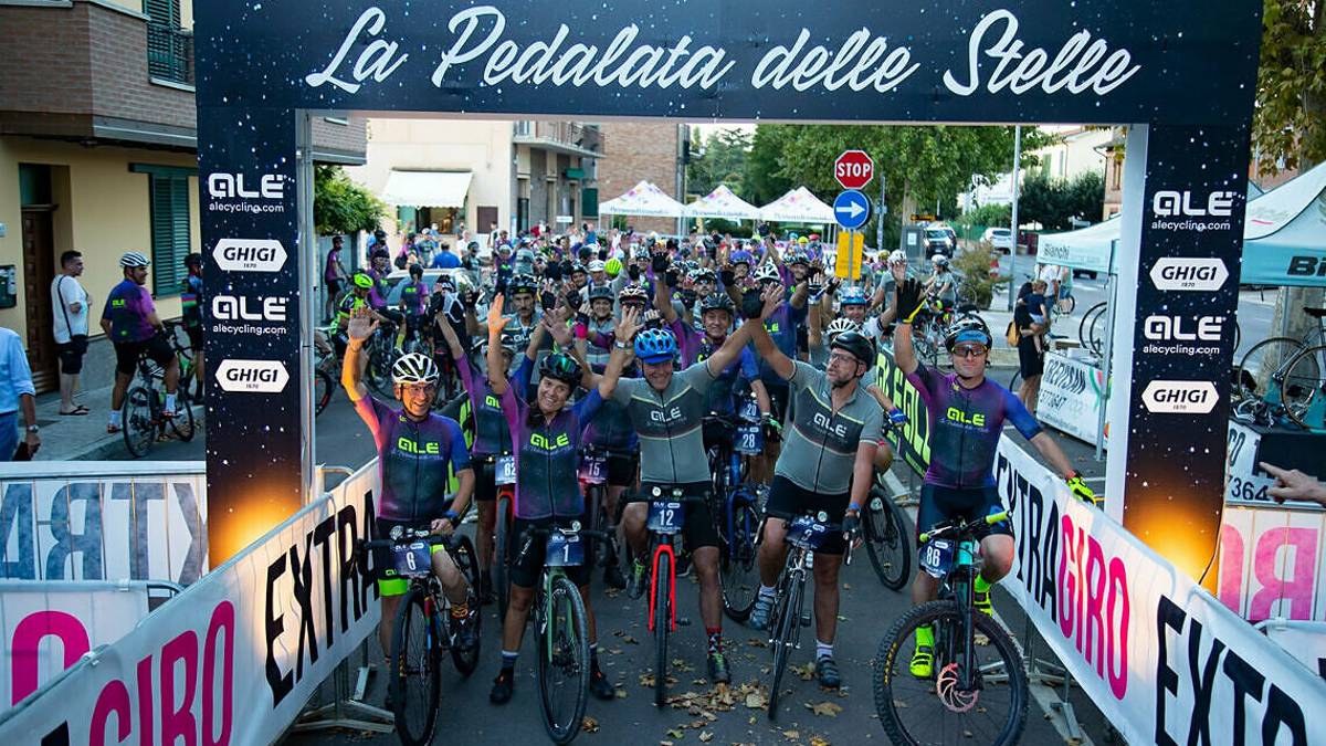 Più di 100 partecipanti alla prima Pedalata delle stelle