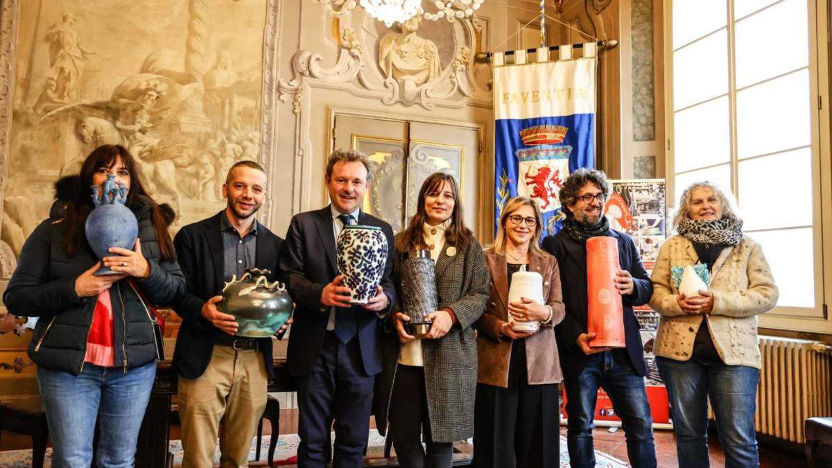 Faenza, all'asta le ceramiche del Mondial Tornianti