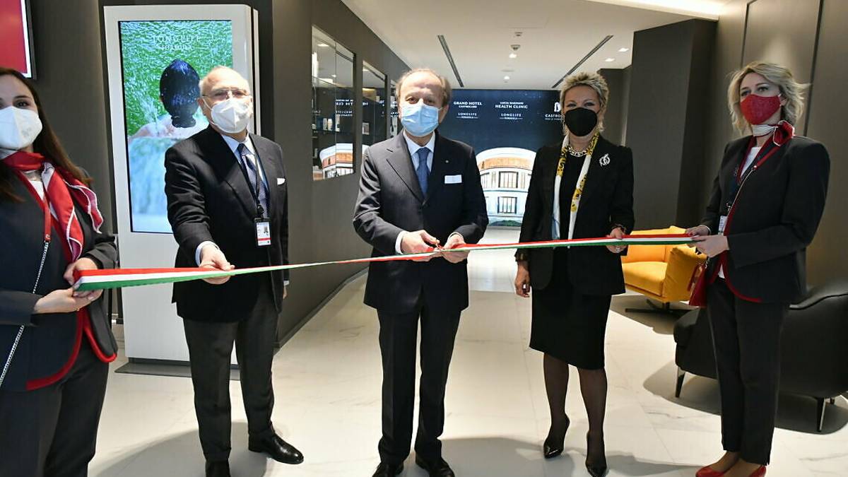 Forlì, inaugurata l'area vip dell'aeroporto