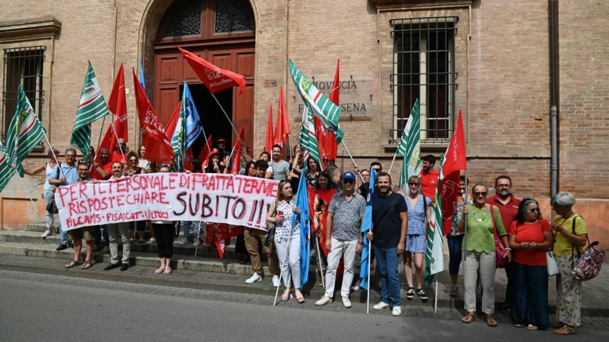 Forlì. I lavoratori delle terme di Fratta in Provincia per avere risposte sul futuro