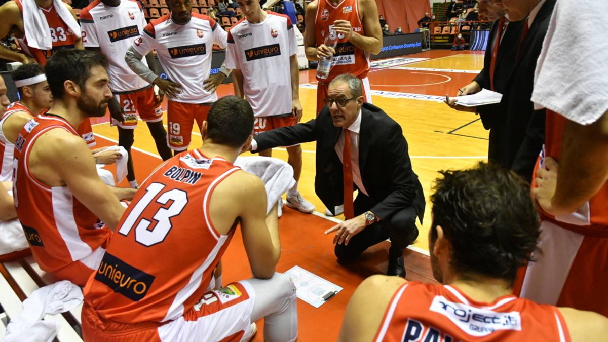 Basket A2, nuove positività all'interno dell'Unieuro Forlì