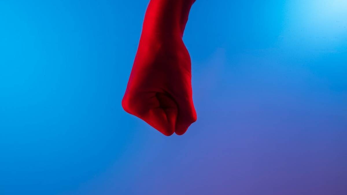 Ravenna, il branco in azione a scuola: tre bulli a processo