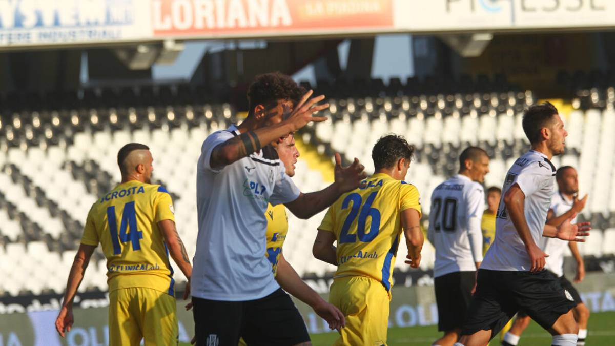 Calcio C, Cesena avanti piano con la Fermana (1-1)