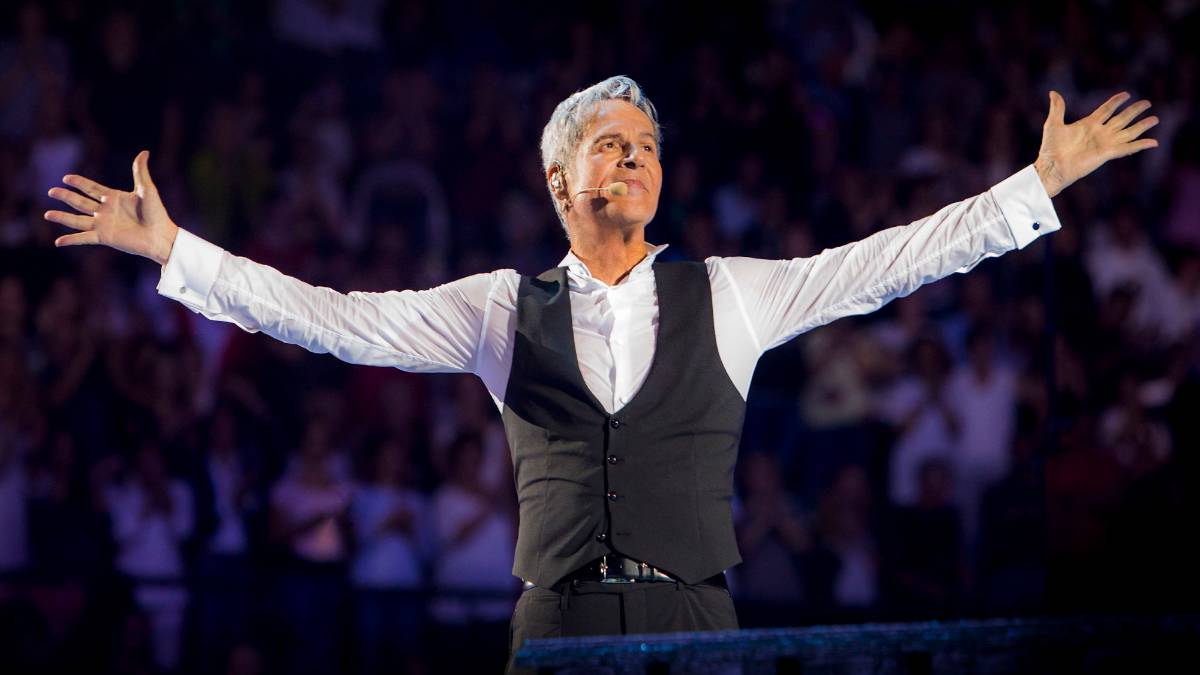 Intervista a Claudio Baglioni: «L'umanità ha smarrito la sua qualità migliore: l'essere umana»