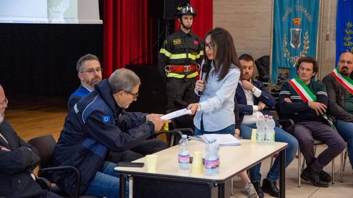Le ferite dell'alluvione: il ministro della Protezione Civile a Borgo Tossignano VIDEO GALLERY
